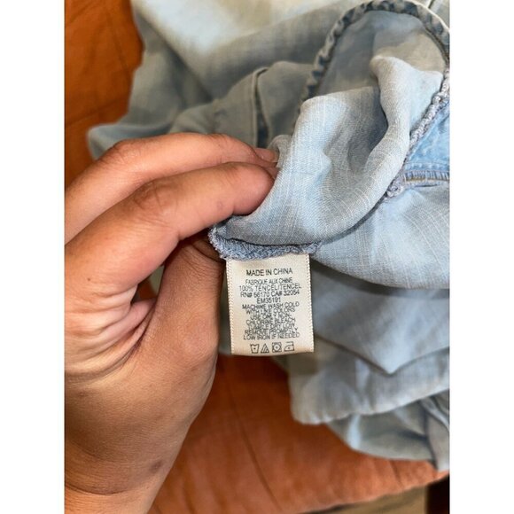 Anthropologie Cloth & Stone Womens Medium Blue Ombre Button-Up Shirt Size Large - Picture 7 of 8